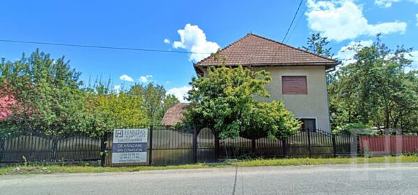 0% COMISION! Casa cu teren generos, acces la Valea Calatii, Morlaca