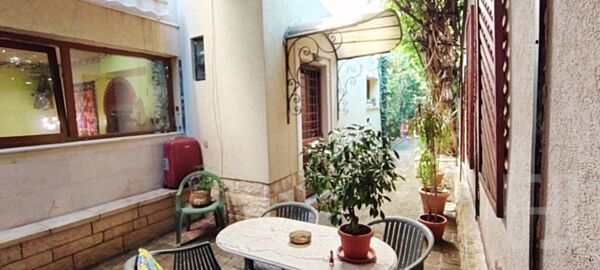 Apartament rustic, deosebit de 98 mp,  cu gradina, in Andrei Muresanu