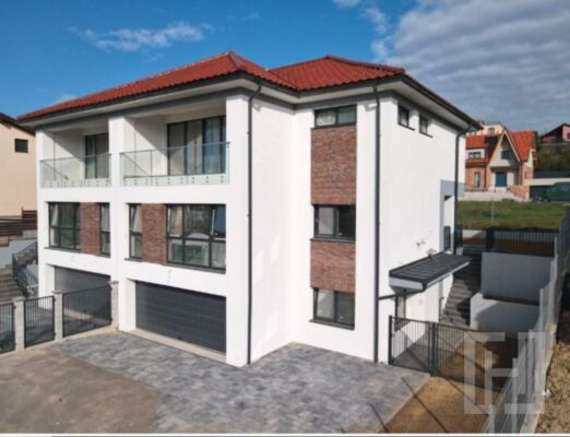 Casa noua, D+P+E cu C.F. ,  300 mp teren, zona  Auchan, cartier Iris