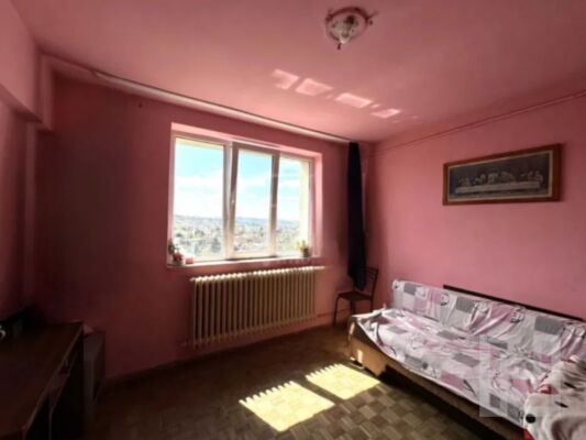 2 Camere, renovabil, 44 mp, balcon inchis, zona Str. Albac/Gheorgheni