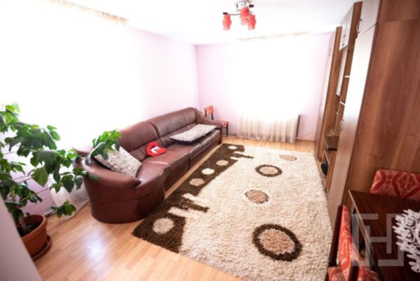 Casa individuala, garaj, zona Platinia