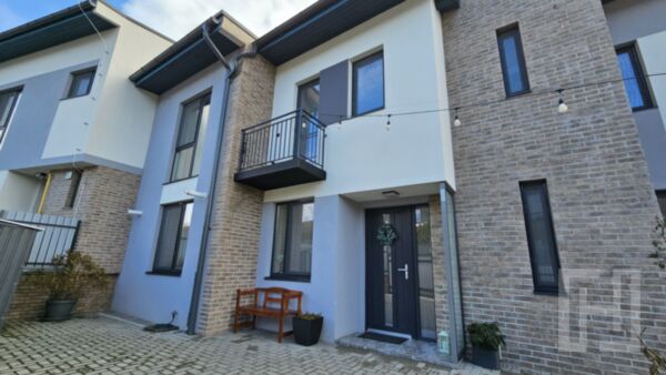 0 % comision, Casa superba, ultrafinisata, cartier Voronet-Iris