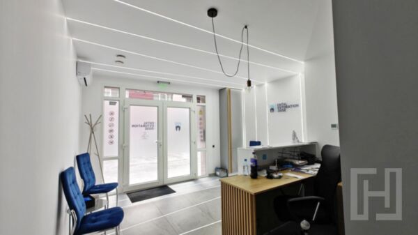 Spațiu pentru 3 cabinete stomalogice/medicale, parcare-Borhanci