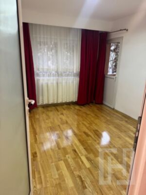 Apartament 3 camere, etaj 1, cartier Zorilor