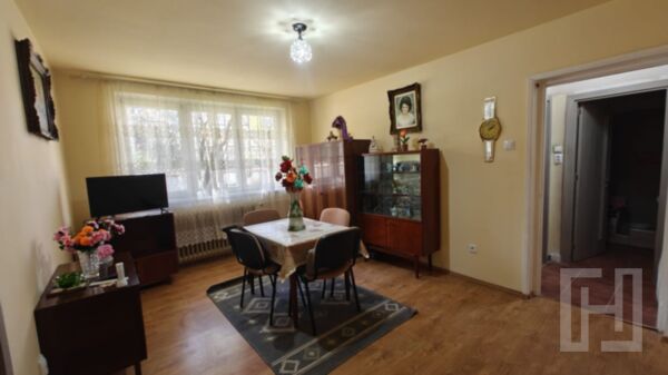 0 comision 2 camere zona Iulius Mall, 45 mp