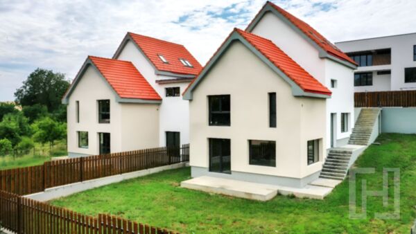 0% comision la cumpărare, Casă 245 mp utili în Sălicea