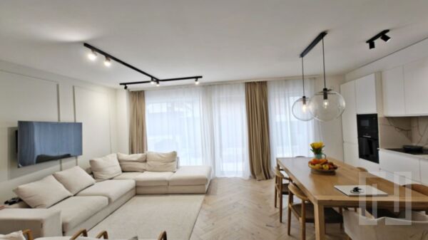 Casa finisata modern, terasa, curte, zona accesibila, Borhanci