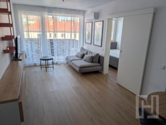Apartament tip studio  in zona strazii Horea, bloc nou