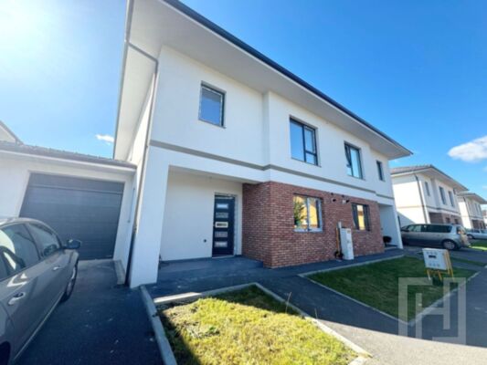 Casa tip duplex cu garaj, 130 mp utili - Floresti