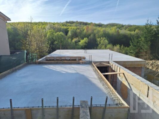 0% Comision Casa 5 camere Feleacu cu 900 mp teren si piscina