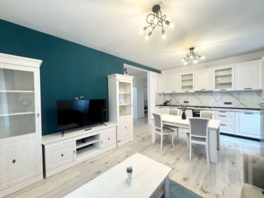 Apartament 3 camere, ultrafinisat, in vila, parcare, curte - Europa