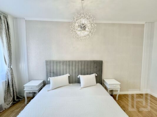 Apartament 2 camere, finisat, mobilat, totul nou, zona str Urusagului