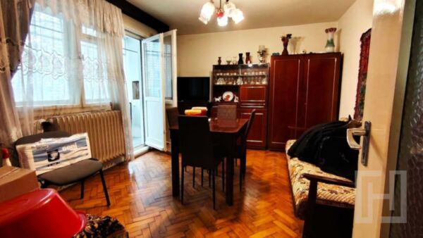 Apartament 3 camere, 65 mp + 4 mp balcon, Mănăștur