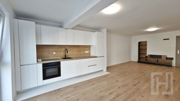 Apartament 2 camere, finisat, parcare, langa Parcul Sportiv