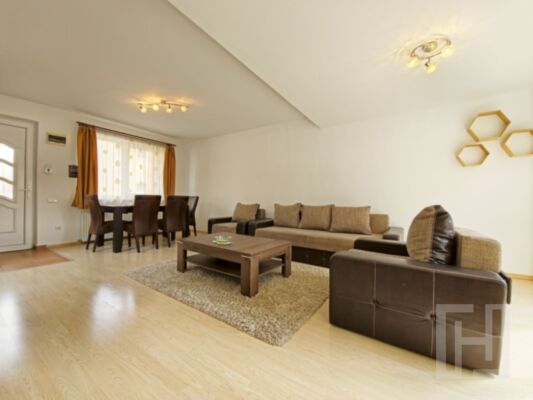 0% Comision, Casa tip duplex cu garaj, 4 camere, strada Nadasel, Iris
