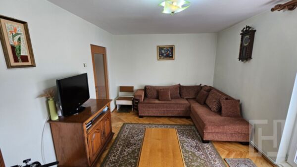 Apartament cu 3 camere, 2 băi, 3 balcoane, str Rapsodiei!