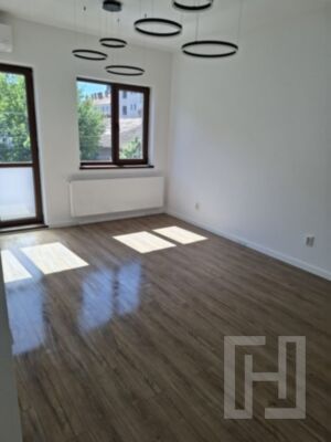2 camere, renovat recent, cu garaj, 59 mp, zona Teatru National