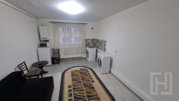 Garsoniera zona sensului giratoriu Baciu,  zona Panemar