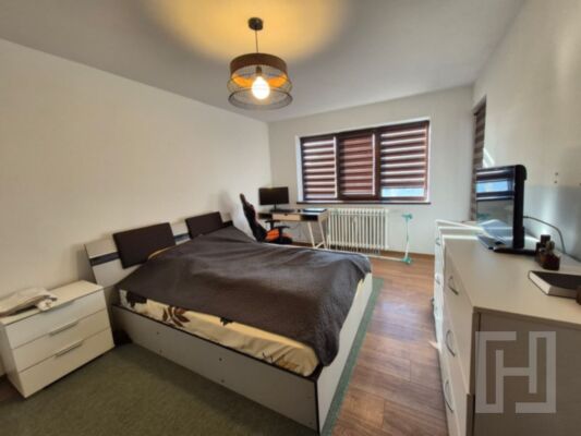 Apartament 2 camere semidecomandate, zona Calvaria, Manastur