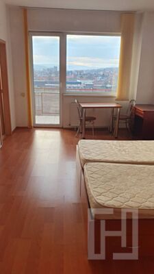 Apartament 1 camera cu terasa,etaj intermediar,zona Iris-Liberty Park