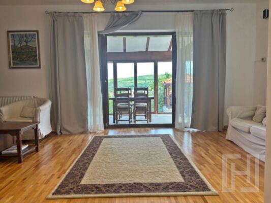 Casa cu materiale de calitate, 639 mp teren, zona deosebita, Borhanci