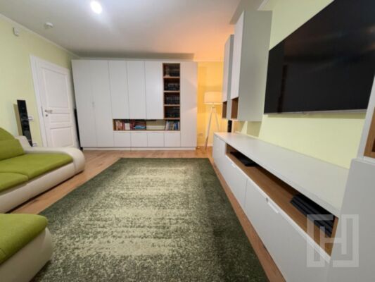 Apartament 3 camere decomandate 74 mp- garaj - Zona Nasaud - Marasti