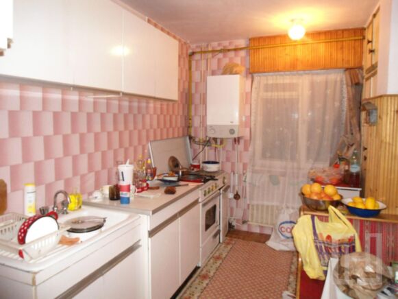 Apartament cu 3 camere de vânzare în zona Zorilor
