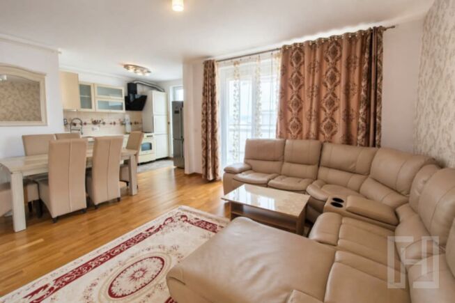 Apartament 3 camere, 74 mp, parcare subterana, cart Andrei Muresanu