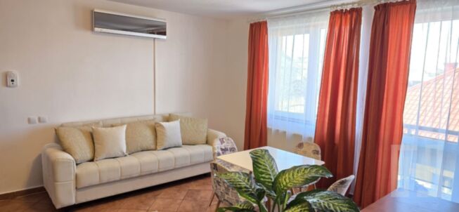 2 camere, etaj 1, loc de parcare, strada Becas