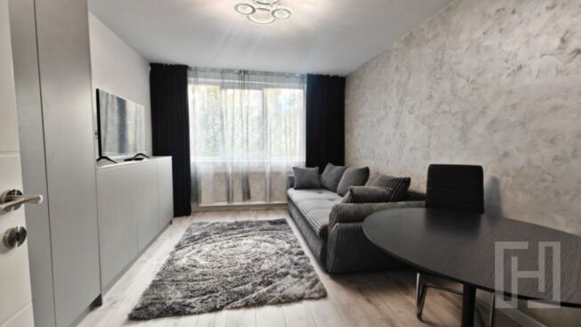 2 camere, decomandat, ultrafinisat, la cheie, Plopilor, Platinia