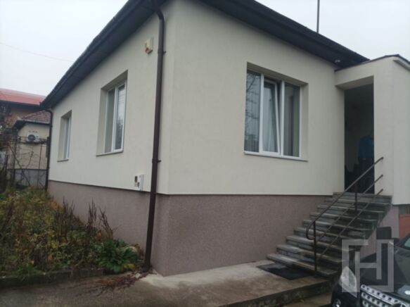 Casa individuala S+P, cu 400 mp teren, in Andrei Muresanu