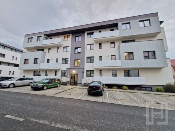 Apartament 3 camere 74 mp , parcare Floresti str Sub Cetate