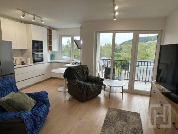 Apartament 2 camere cu garaj zona Abatorului