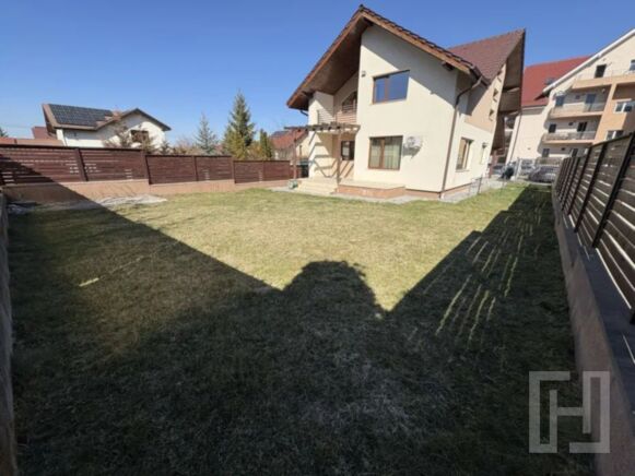 Casă individuală 5 camere, garaj, curte, zona str. Câmpului – Mănăștur