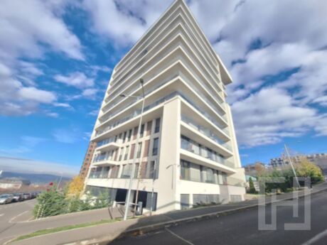 Exclusivitate 2 camere cu parcare, Scala Center-Zorilor